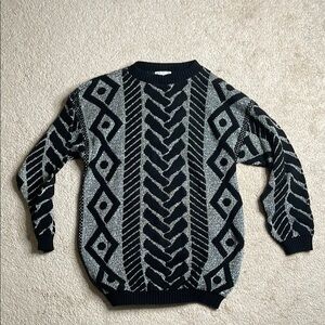 Jane Adams Black and Gray Crew Neck Sweater